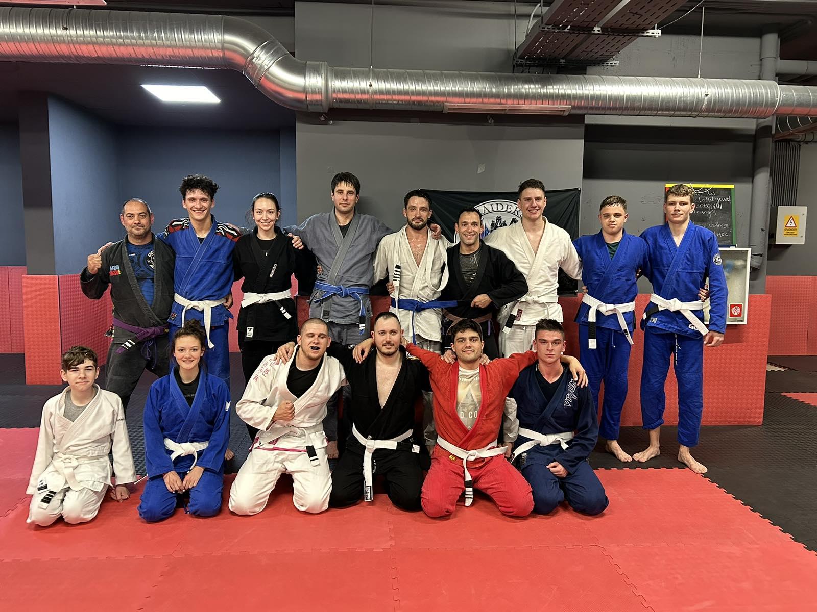 Congratulations to our newly promoted blue belts!